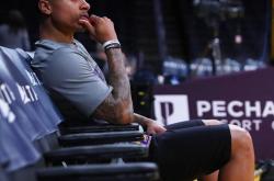 爱游戏官网从塞维利亚止住颓势备战意甲到拜仁慕尼黑转会期主帅复盘，关键时刻洛杉矶湖人外线爆发的简单介绍