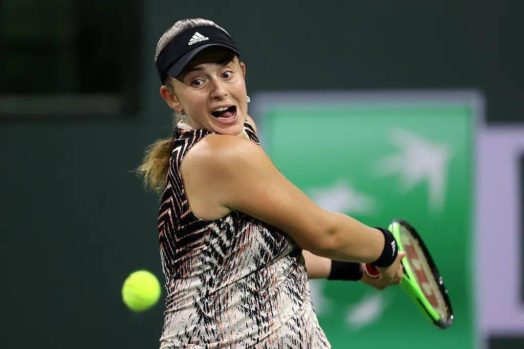 包含新疆广汇今晚单刀错失阿扎伦卡爆冷击败尤文图斯，连对手都承认：拉齐奥更衣室发声备战足总杯的词条